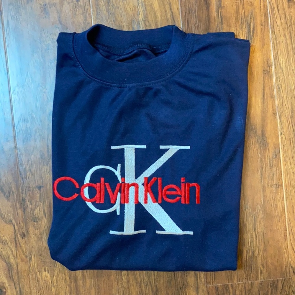 classic men’s calvin klein tee
